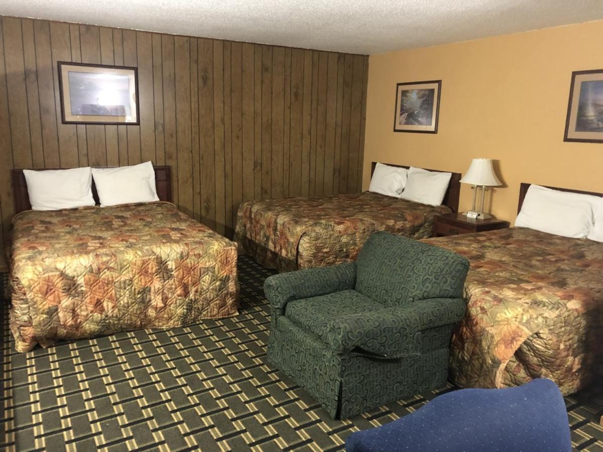 Big 12 Motel Broken Bow Extérieur photo