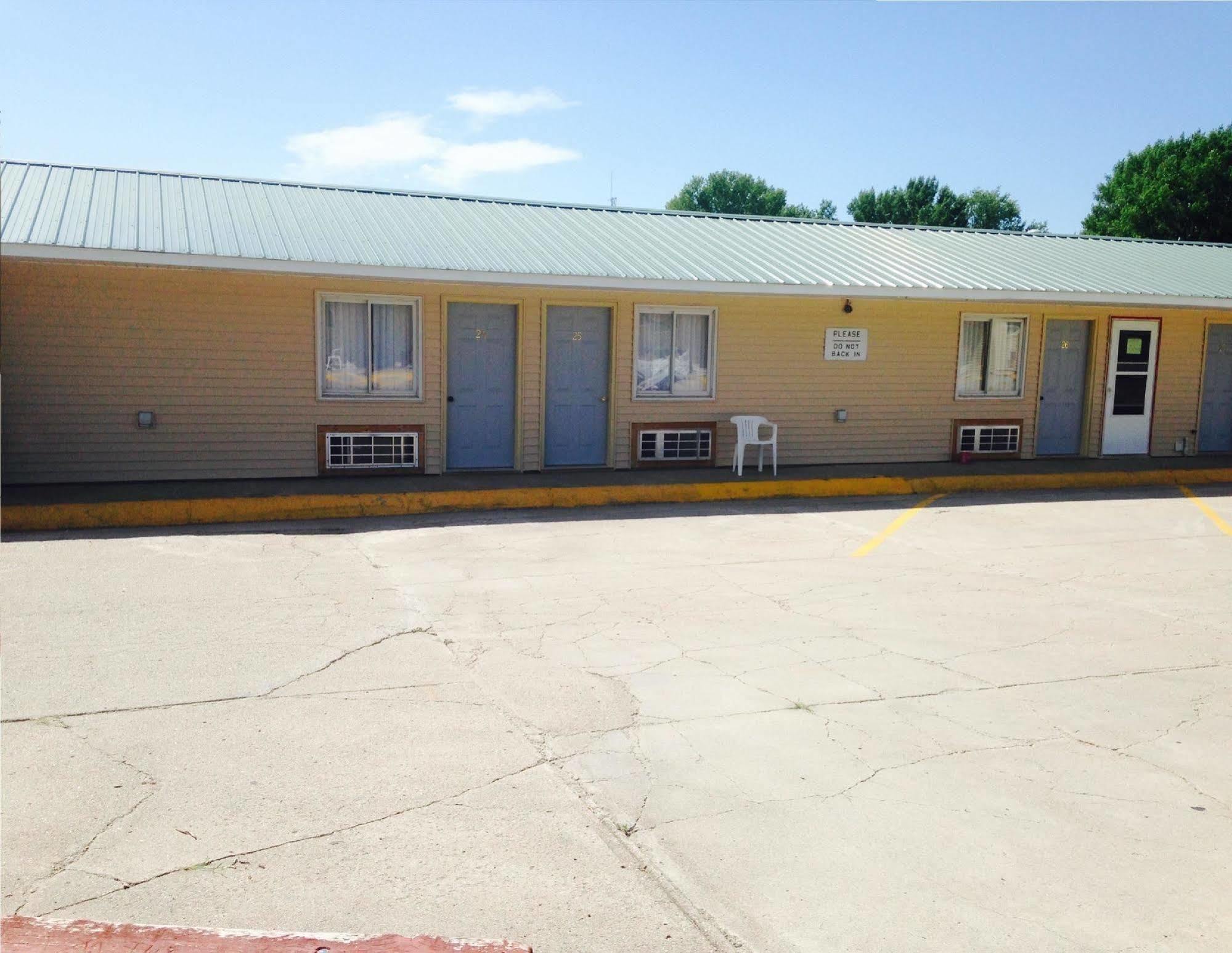 Big 12 Motel Broken Bow Extérieur photo